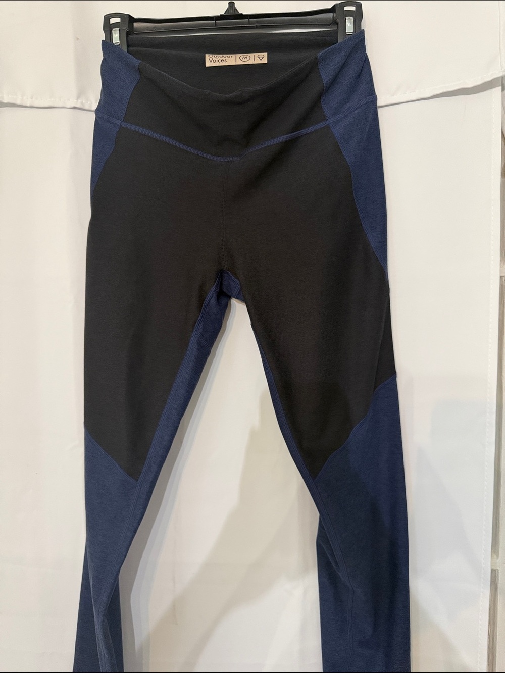 Outdoor Voices Black & Navy Performance Leggings
